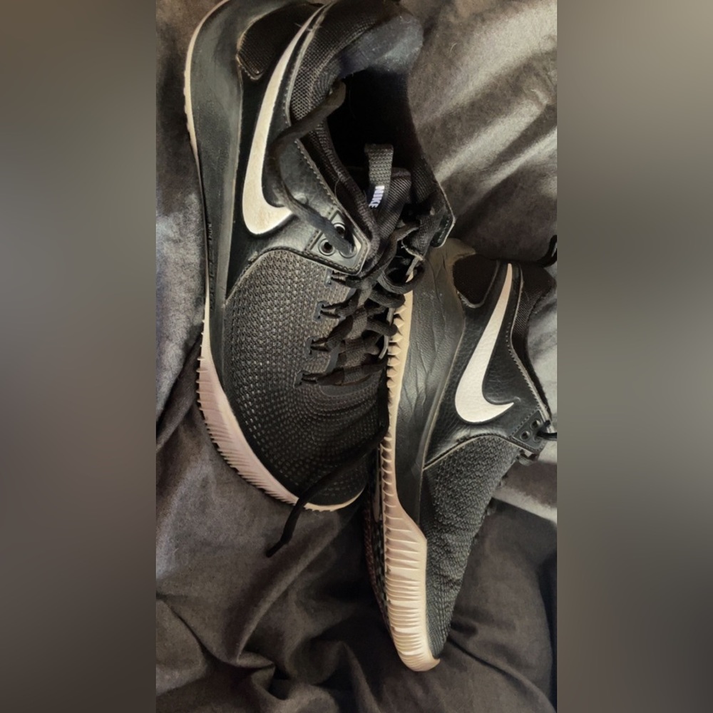 Nike volleyball shoes
